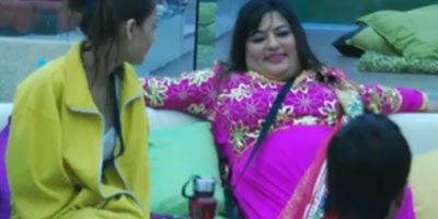 Dolly Bindra - Bigg Bossi 4. hooaja teine ​​Wild Card'i sissekanne