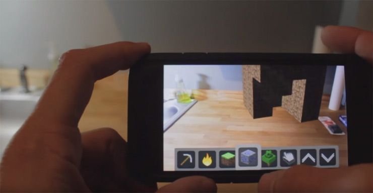 Apple'ın Artırılmış Gerçeklik Kitleri Oyunların 'Minecraft' Gibi Görünmesini Sağlıyor