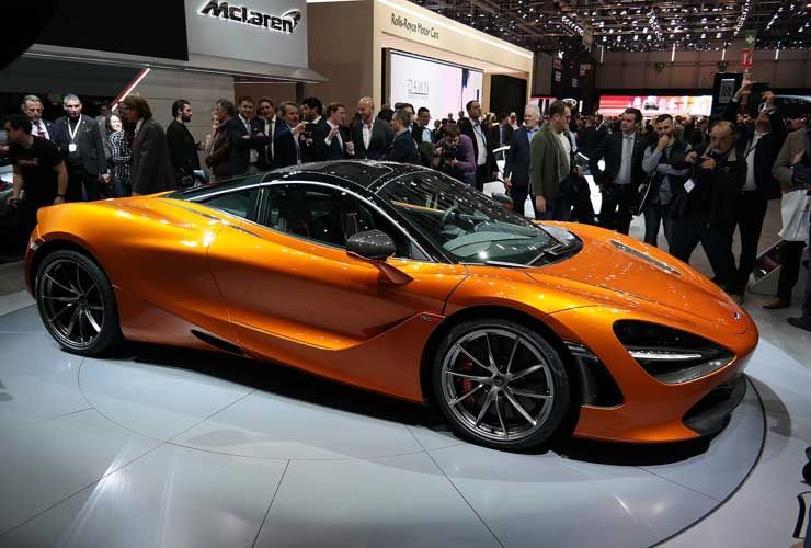 McLaren 720S побеждава Porsche Spyder 918 и LaFerrari, за да се превърне в най-добрата машина за състезания с плъзгане